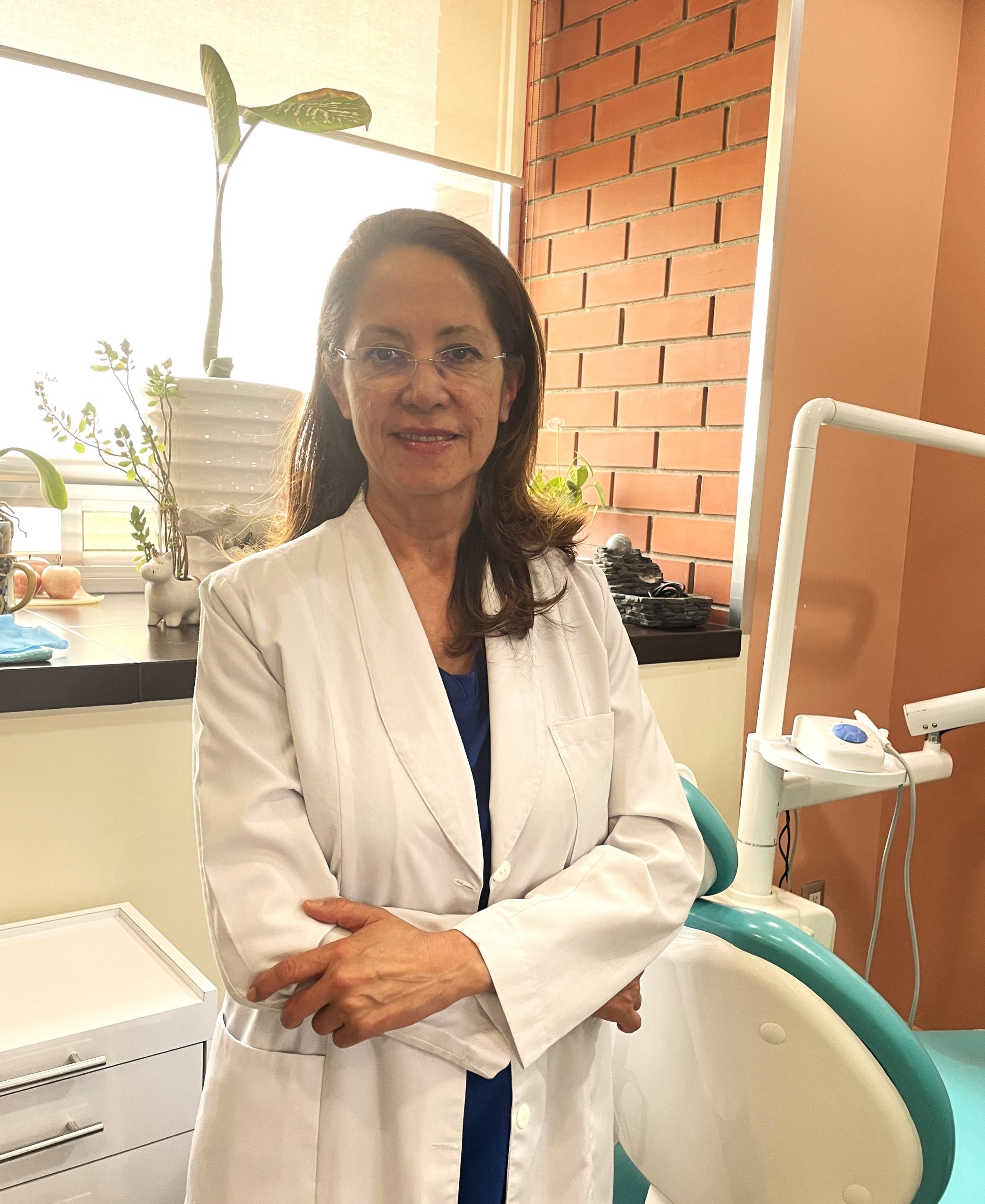 Dra. Rocío Caravantes — Centro de Soluciones Dentales, Hospital Español de Polanco